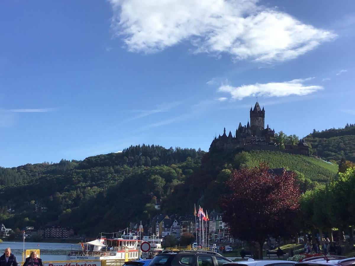 Attraktive Wohnung-Elztalidyll-Zwischen Mosel,Nuerburgring Und Burg Eltz Kollig Eksteriør bilde